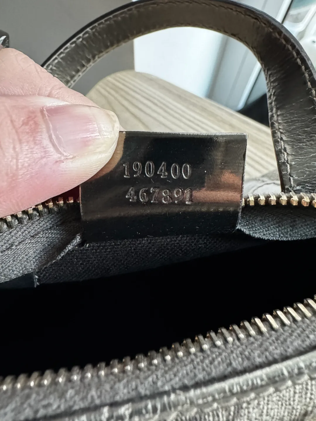 Authentic Gucci GG Supreme Joy Boston Mini image indicator(7)