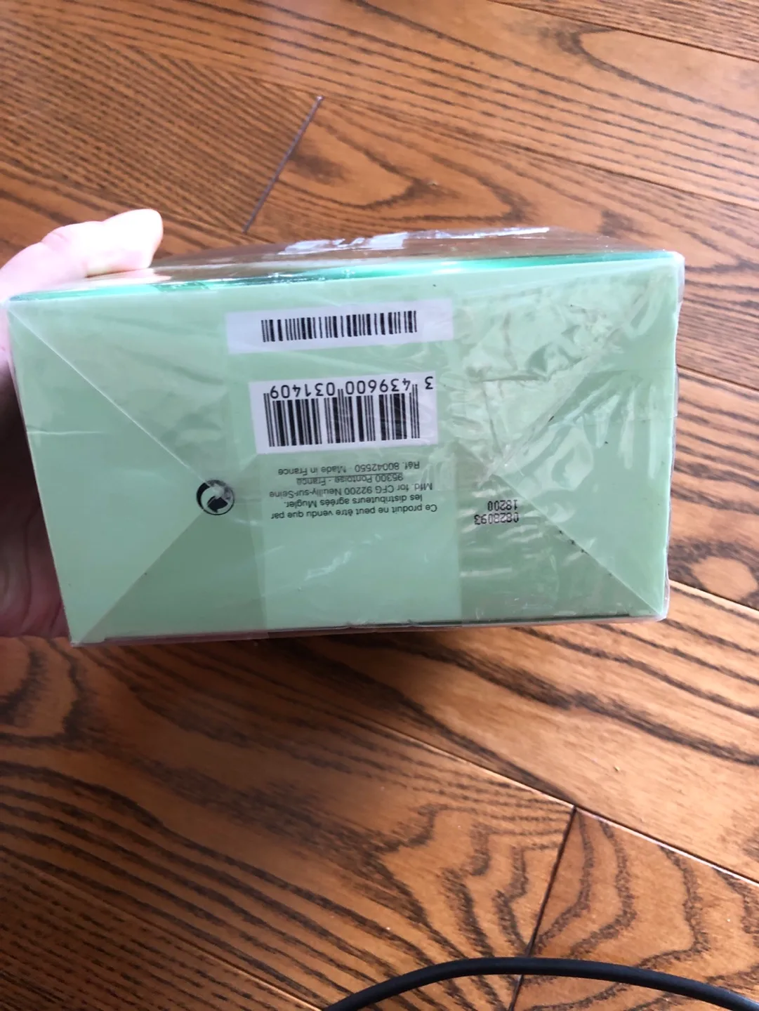 Mugler Aura Gift Set - Travel Exclusive image indicator(6)