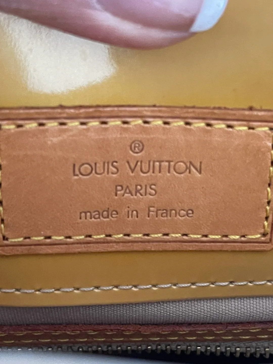 Pre-owned LV handbag 🏈 image indicator(3)