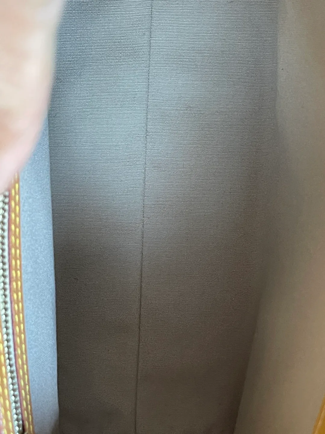 Pre-owned LV handbag 🏈 image indicator(5)