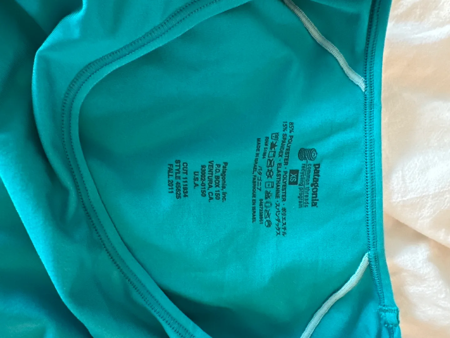 Patagonia running/workout long sleeve - XS image indicator(3)