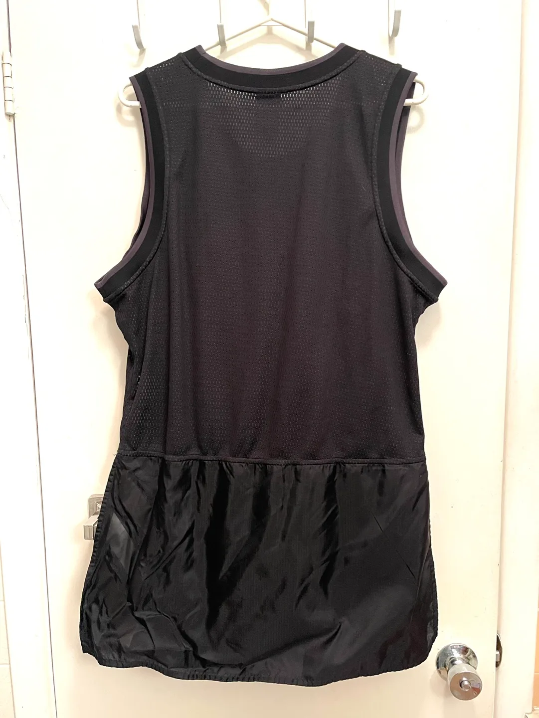 NEW Black Adidas basketball shirt size large 🏈 image indicator(6)