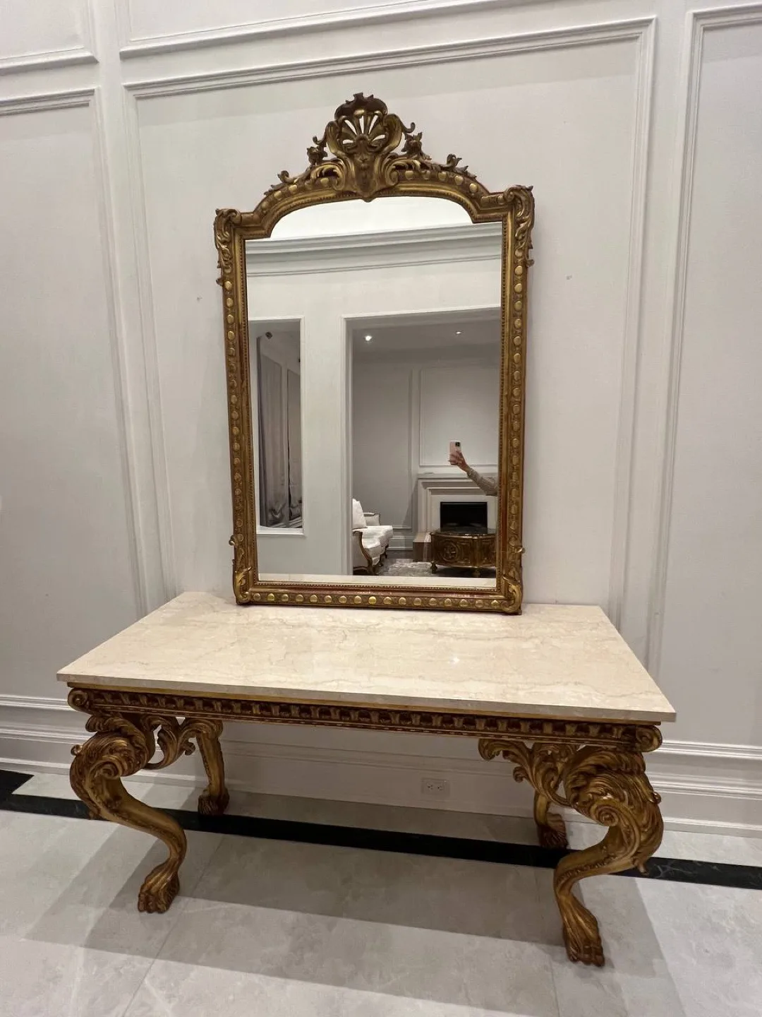 🚚moving sale 🚚Luxury Gold Console Gold Framed Mirror image indicator(3)