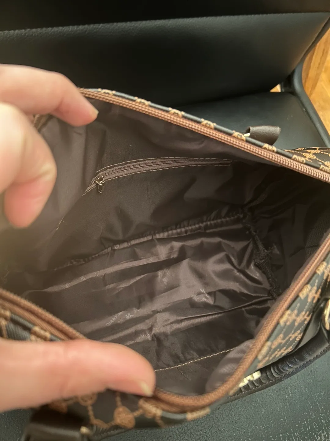 Mei&ge Brown and Beige Handbag 🏈 image indicator(2)