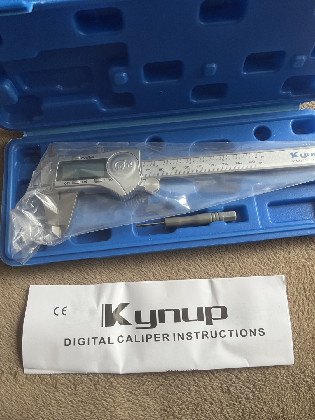 Kynup Digital Caliper with Case