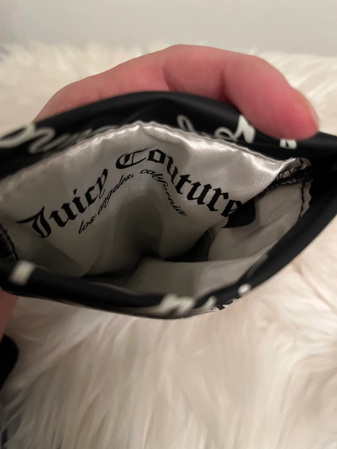 Juicy Couture Black Eyeglass Case 🏈 image indicator(3)