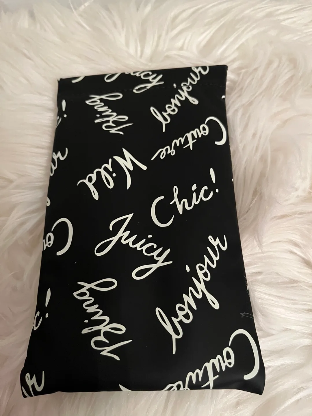 Juicy Couture Black Eyeglass Case 🏈 image indicator(4)