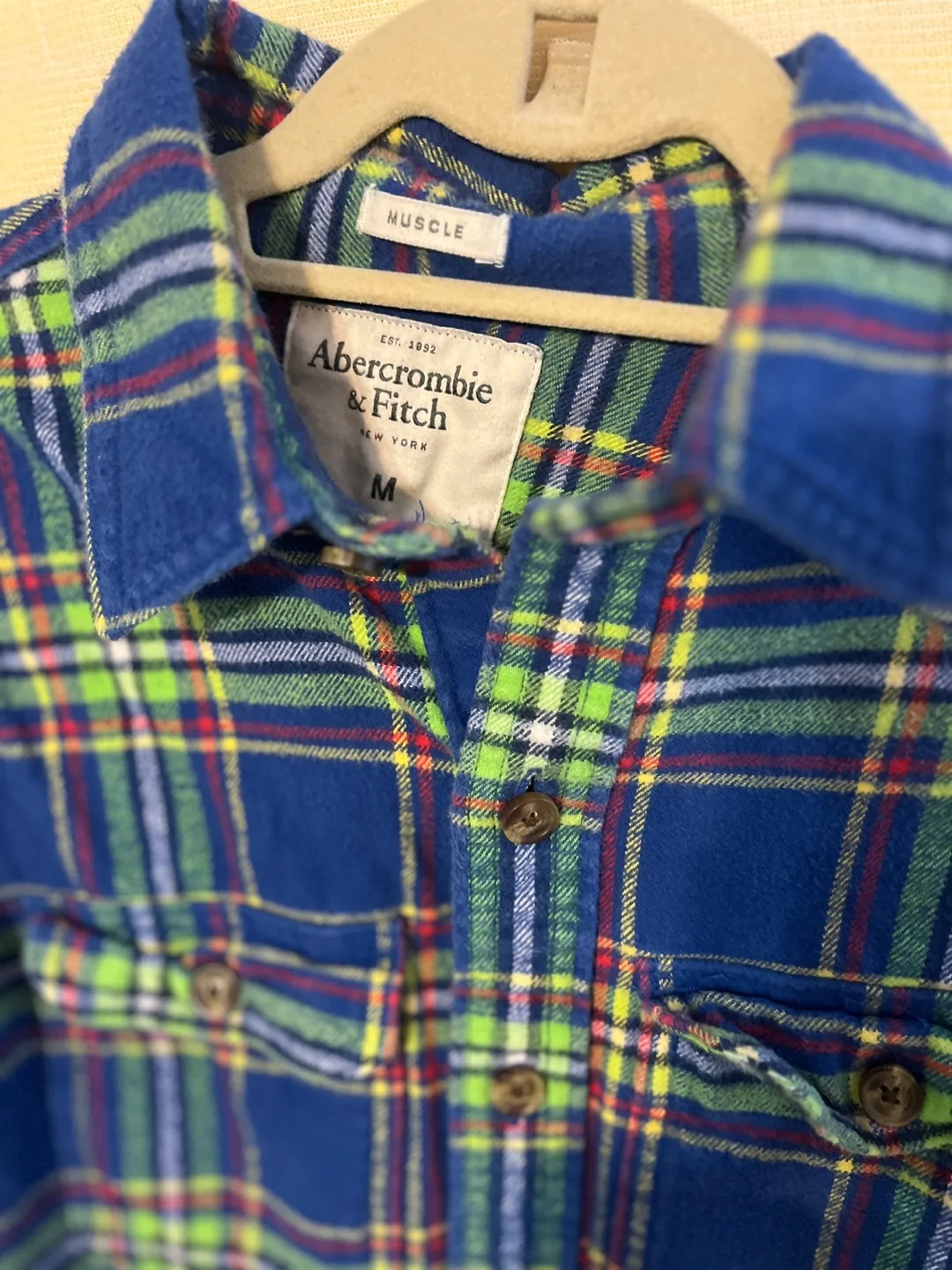 Abercrombie & Fitch Men's Flannel Shirt - Size Medium image indicator(5)