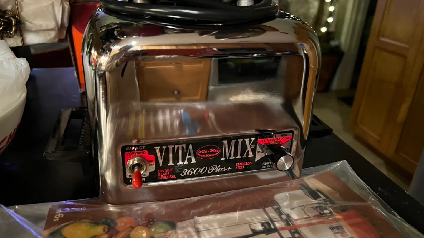 Vintage Vitamix 3600 Plus Blender Stainless Steel image indicator(6)