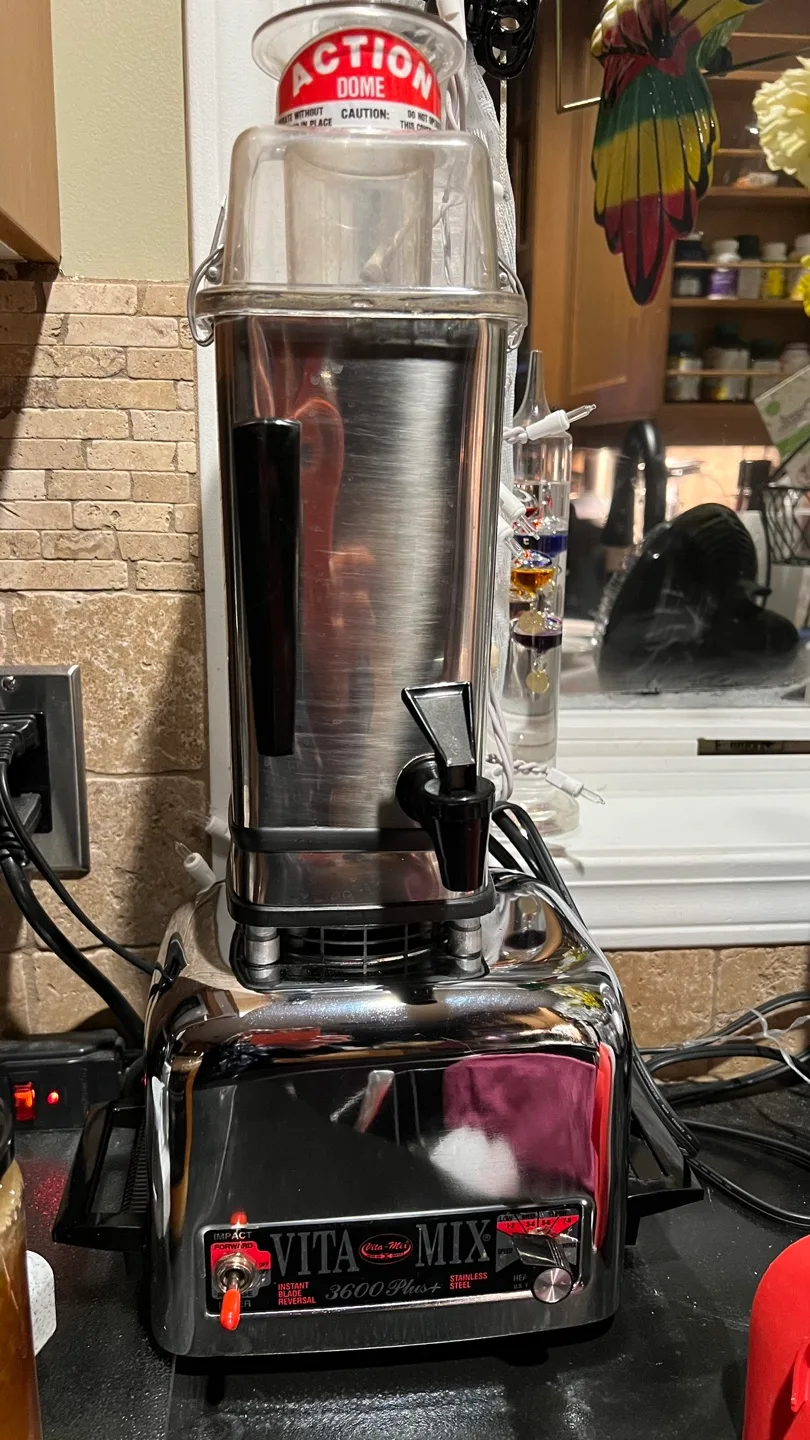 Vintage Vitamix 3600 Plus Blender Stainless Steel image indicator(7)