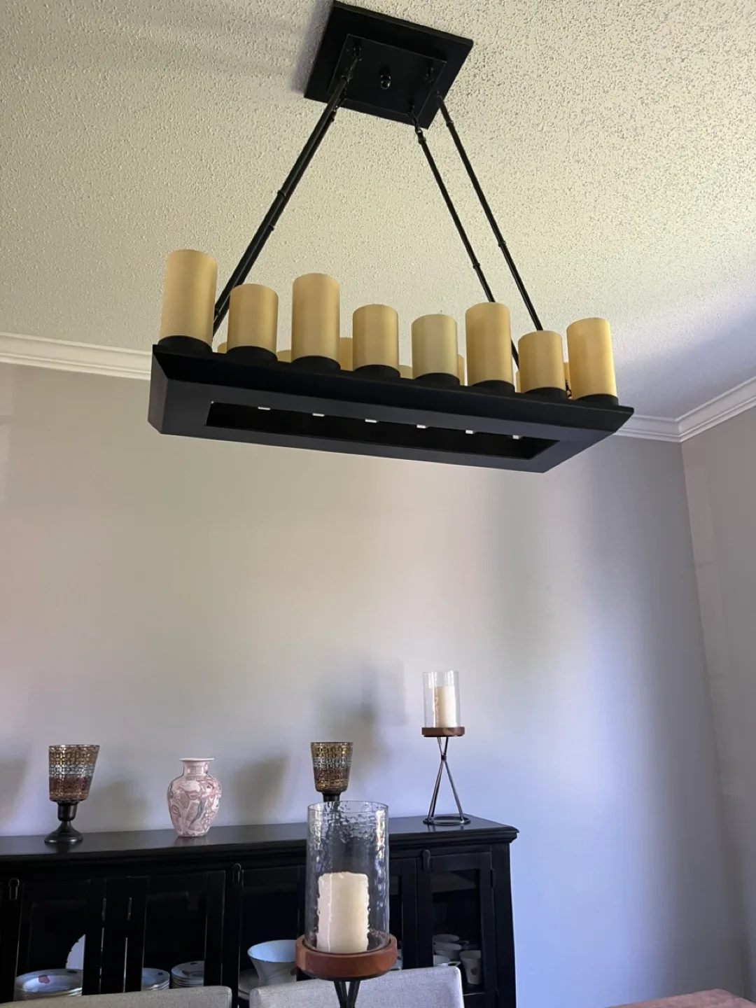 12-Light Candle Style Chandelier image indicator(8)