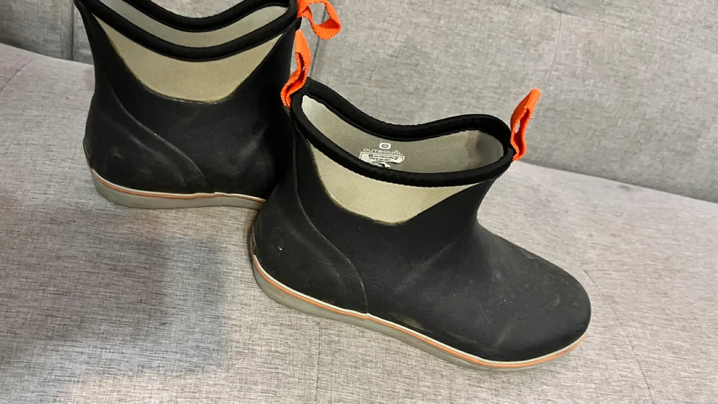 Outbound Men's Deck Boots Size 6.5 image indicator(3)