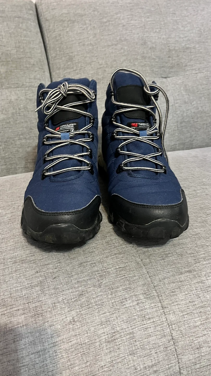 Women's Size 9 Thinsulate™ Insulated Hiking Boots image indicator(3)