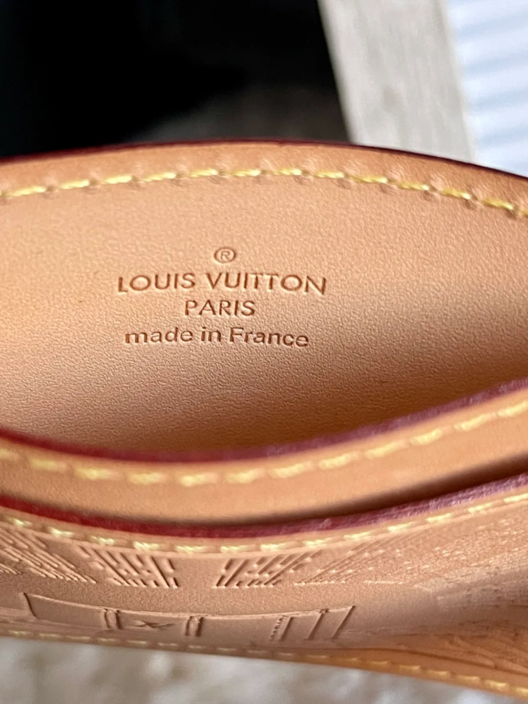 Louis Vuitton Card Holder 🏈 image indicator(6)