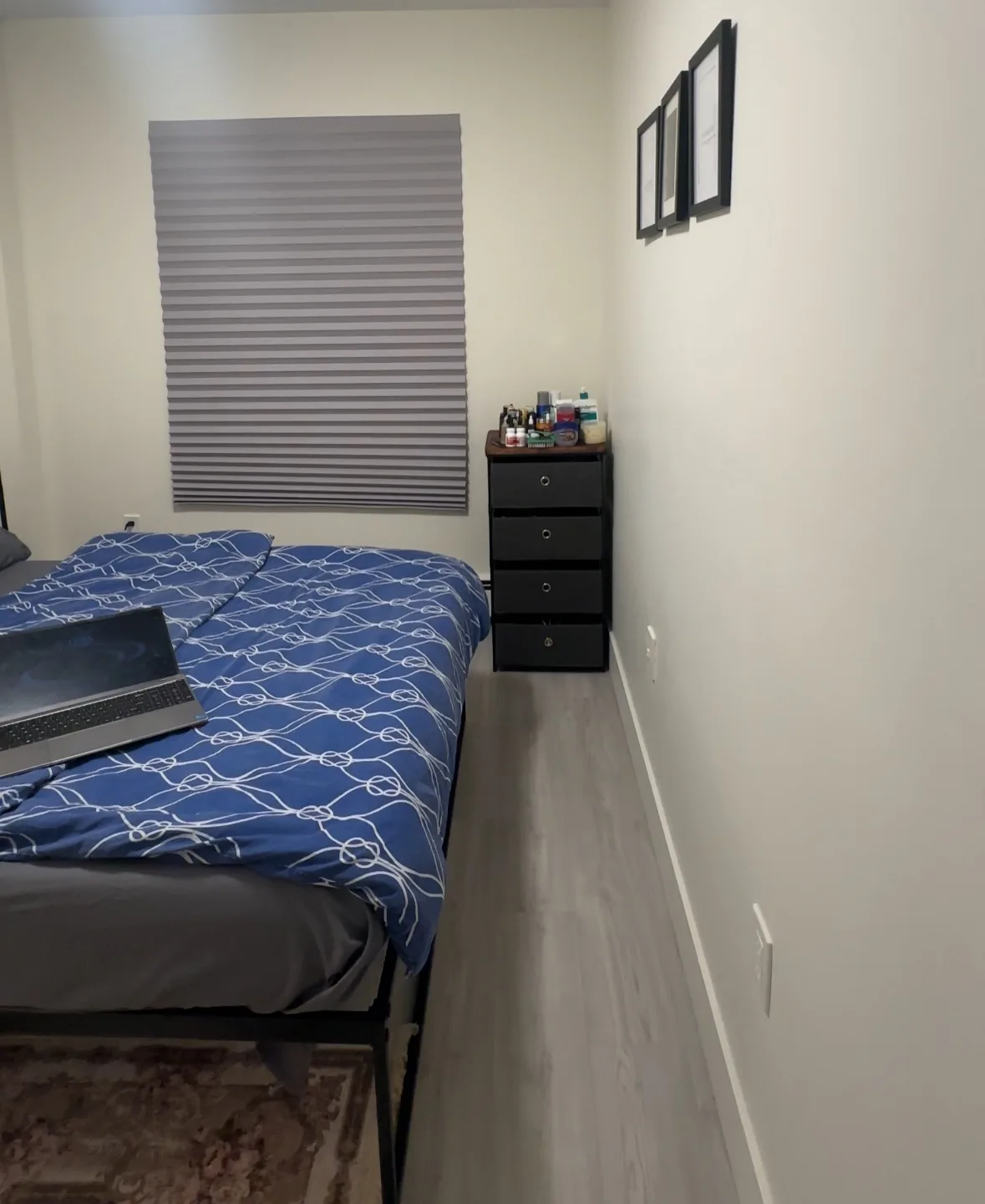 Room for rent in a 2 bedroom apartment image indicator(3)