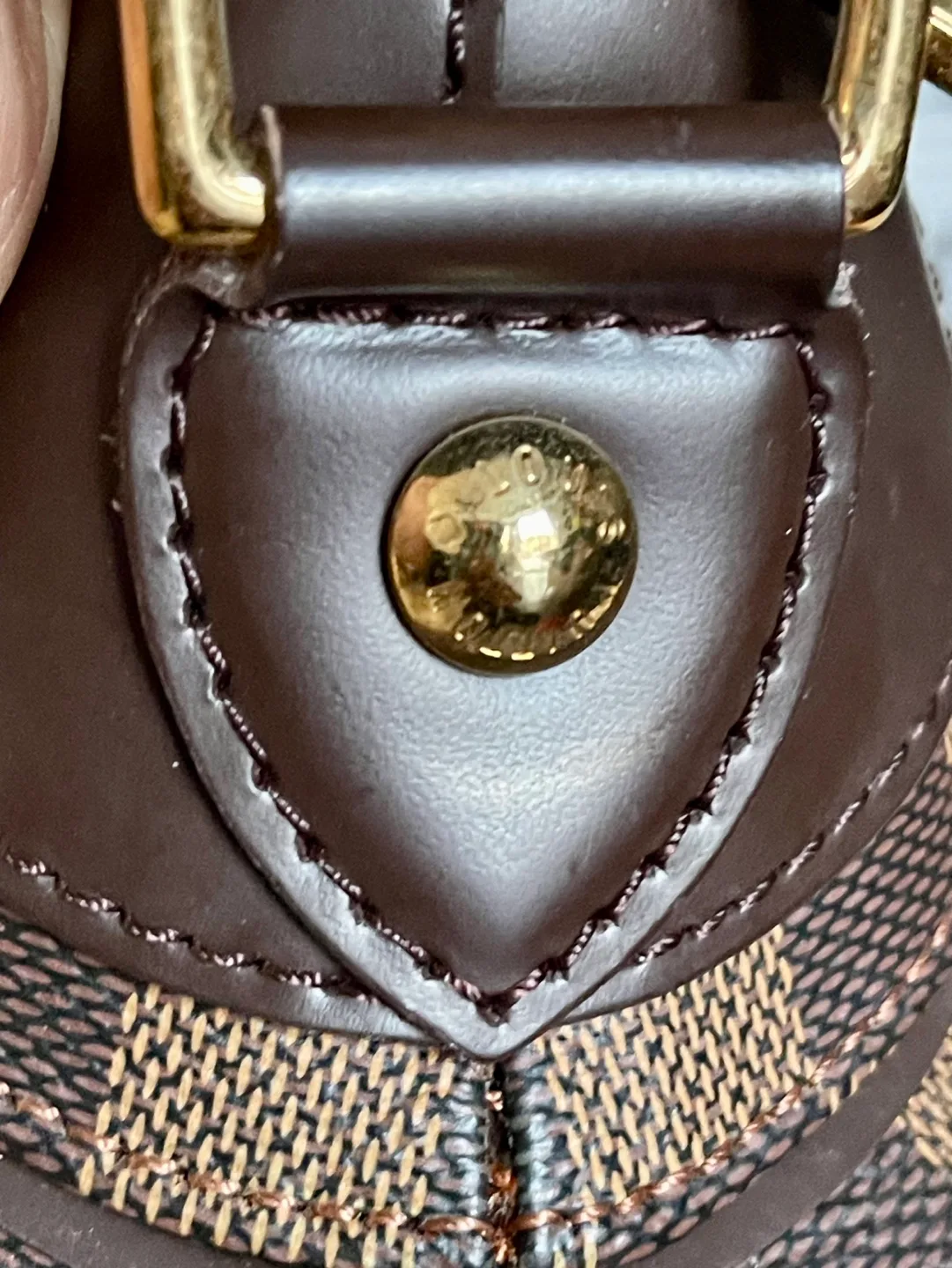 Louis Vuitton DE Trivoli PM Monogram Canvas Handbag🏈 image indicator(4)