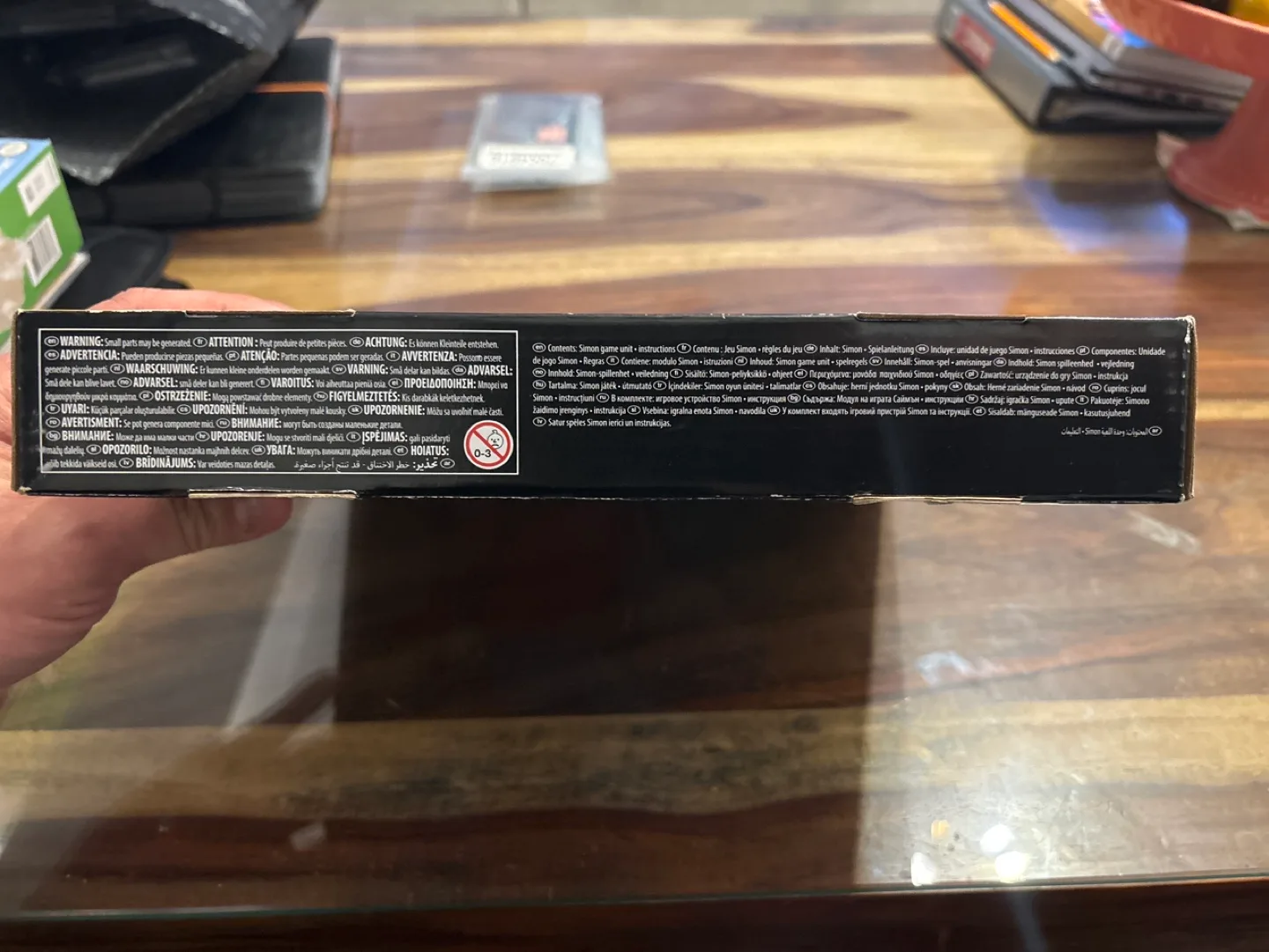 🏈 Hasbro Gaming Simon Electronic Game image indicator(6)