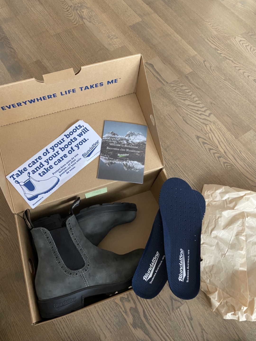 Blundstone Original Women’s High Top - Size 7.5