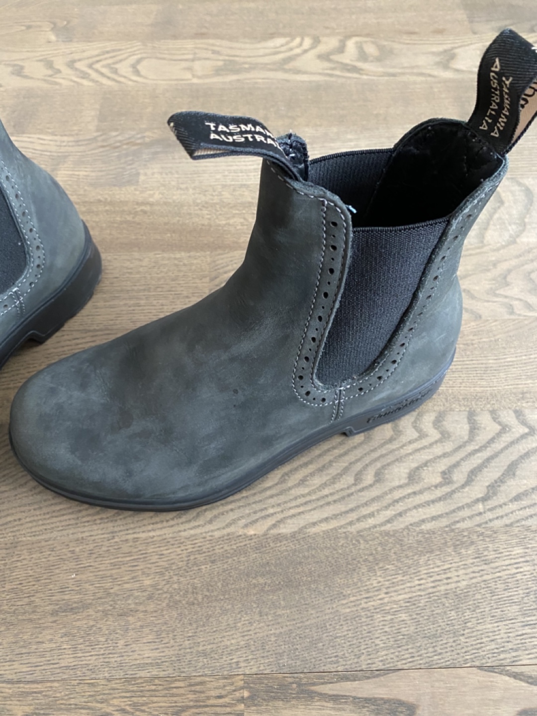 Blundstone Original Women’s High Top - Size 7.5 - photo 4