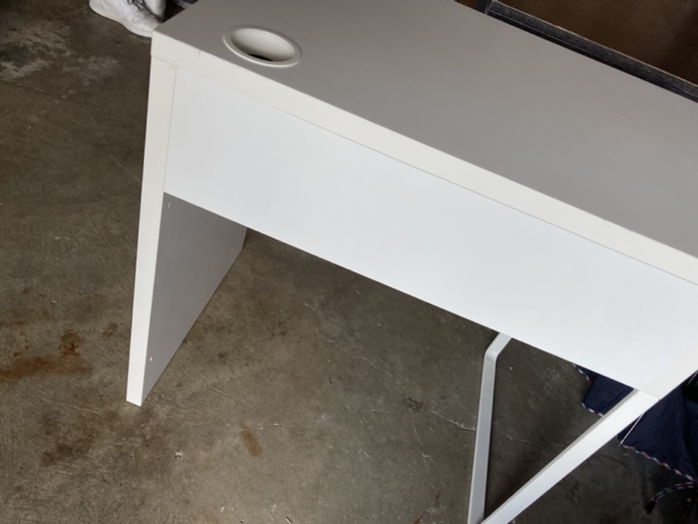 White Desk with Drawer