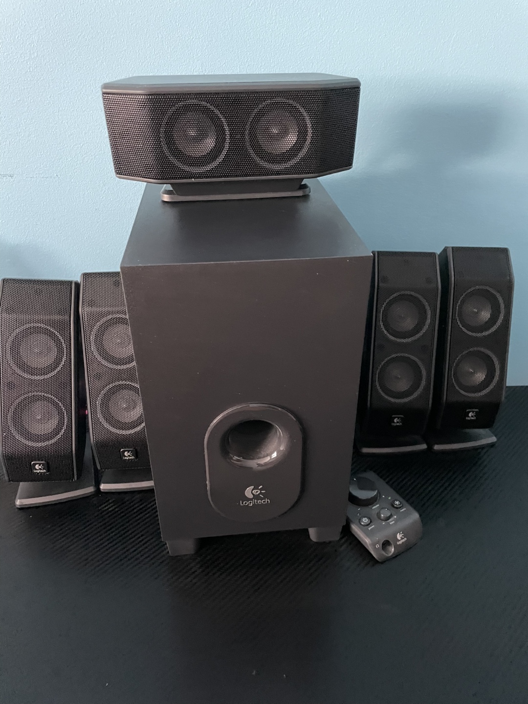 Logitech X-540 5.1 Surround Sound Speaker System
