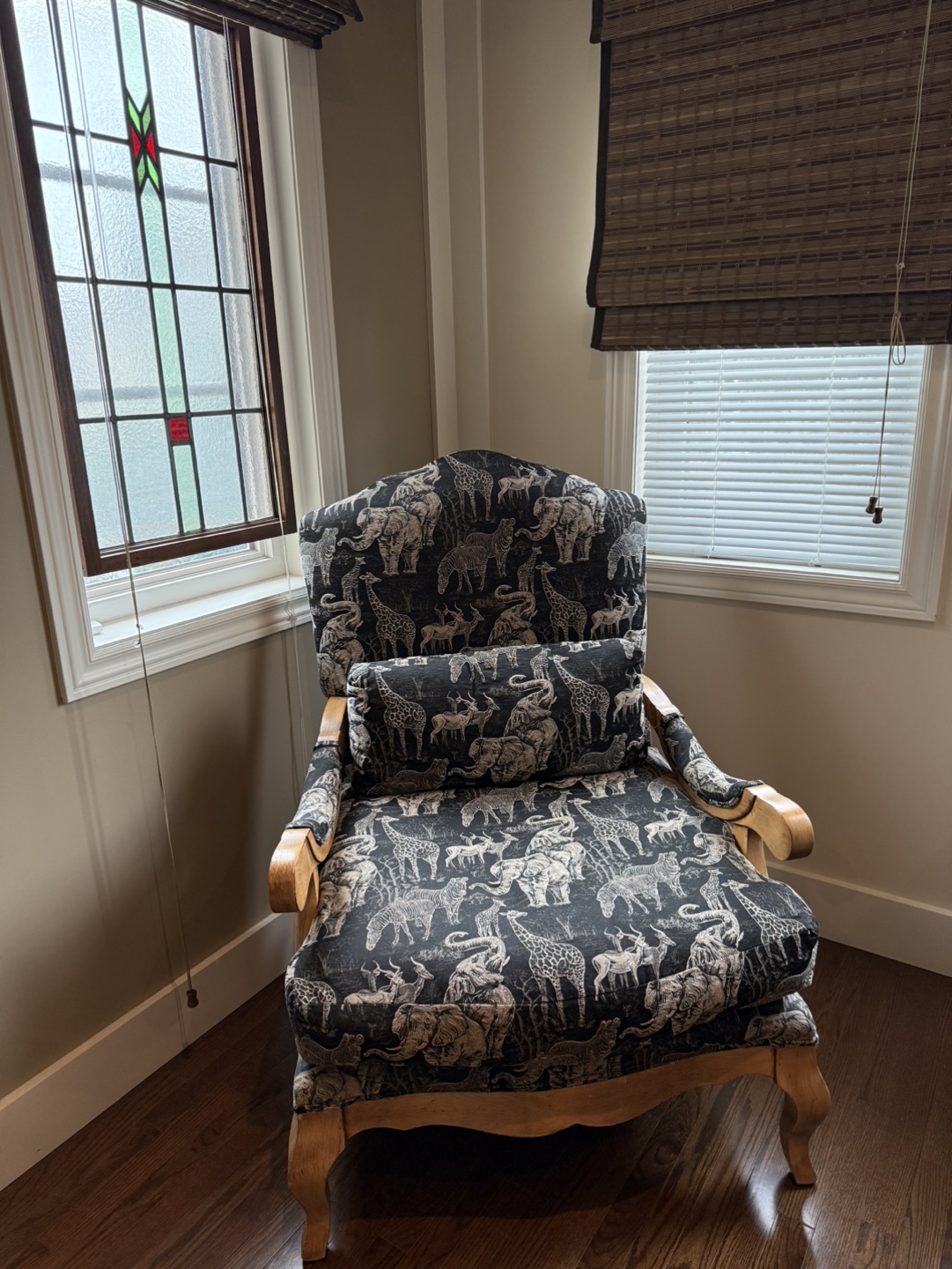 Safari Print Accent Chair and Ottoman - photo 2