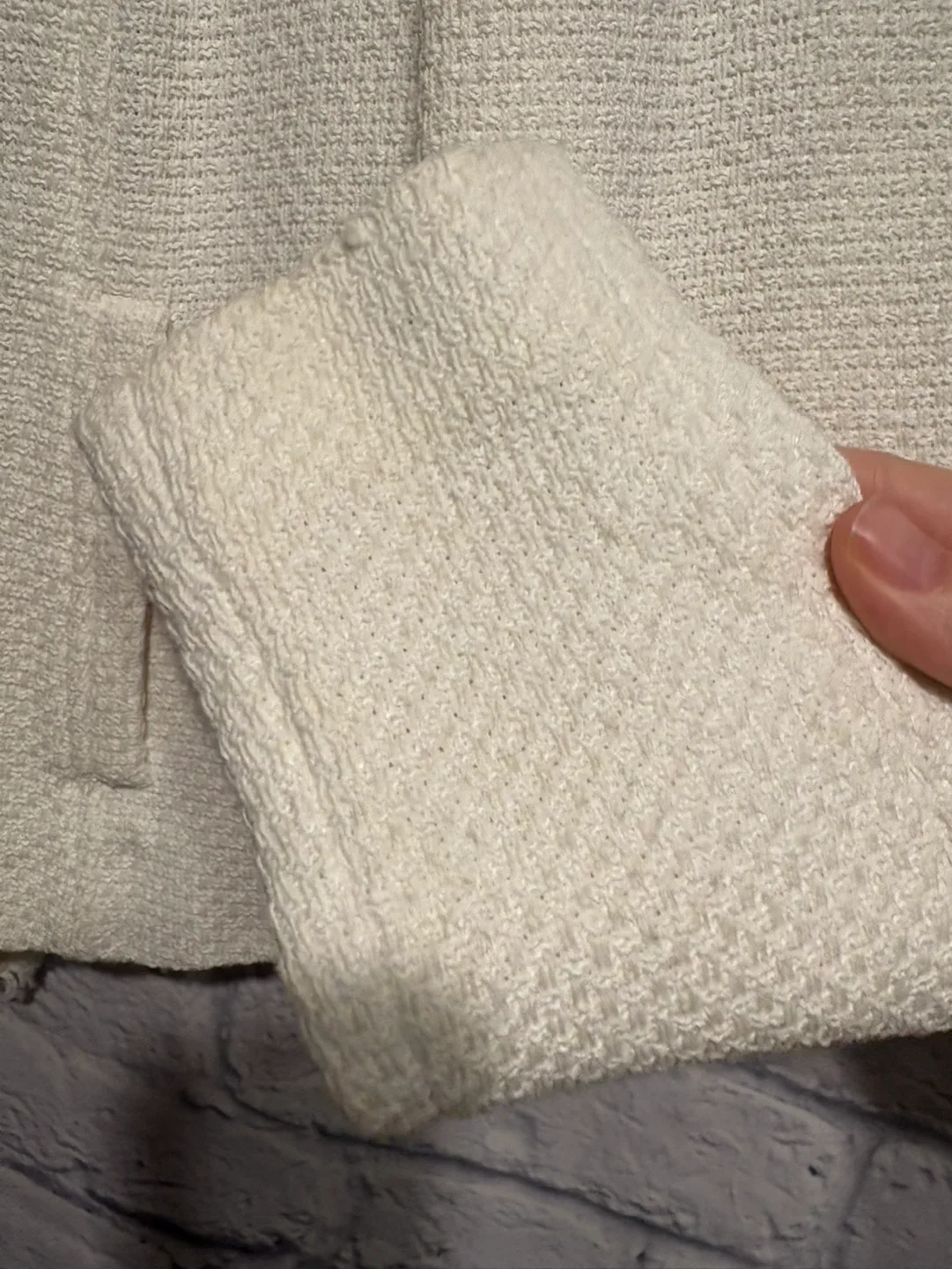 Vince Women's White Jacket Small image indicator(4)