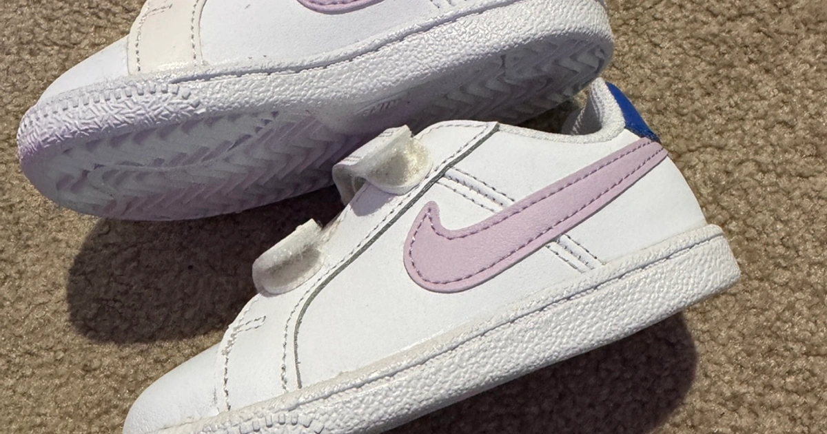 Nike Court Royale Toddler Shoes Size 7C Karrot1