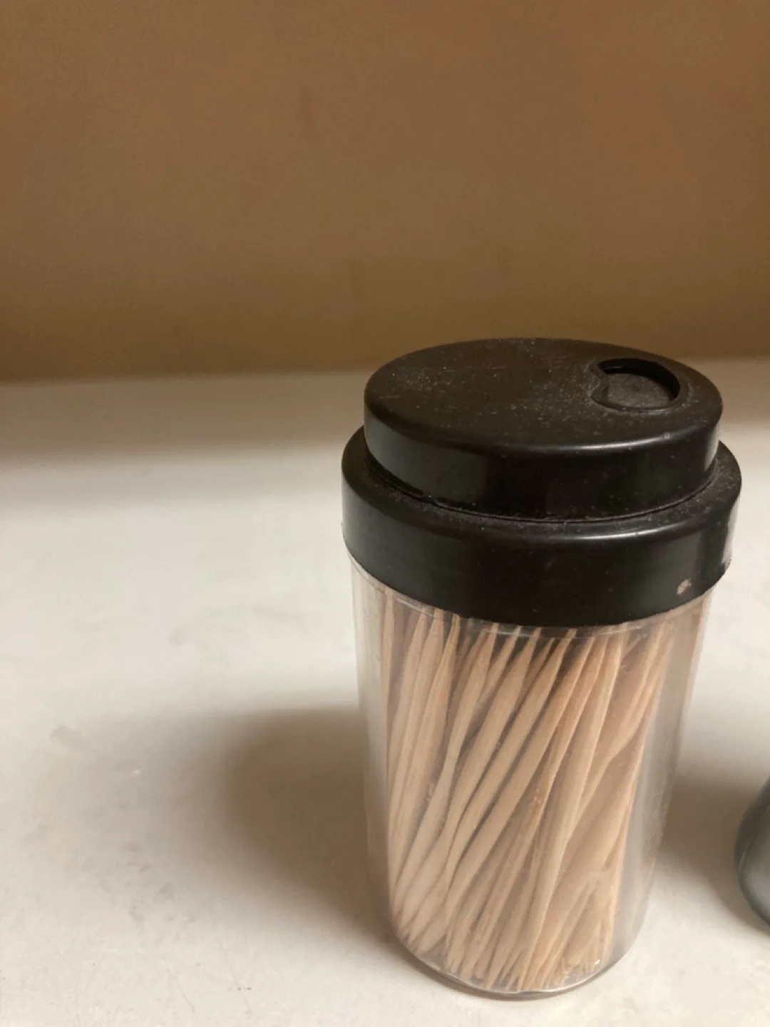 Toothpick Dispenser image indicator(2)