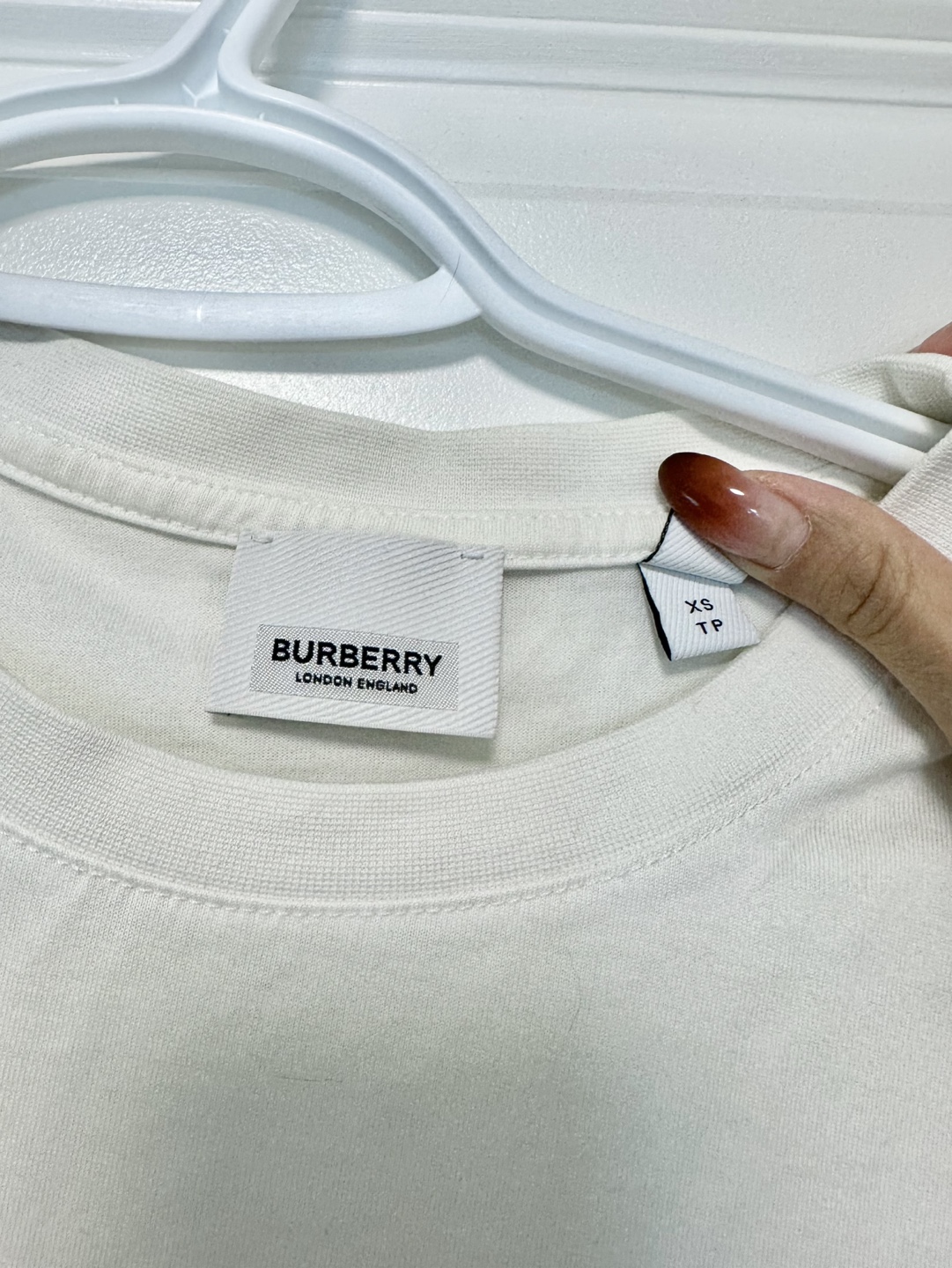 Burberry London England White T-Shirt - Size XS - photo 2