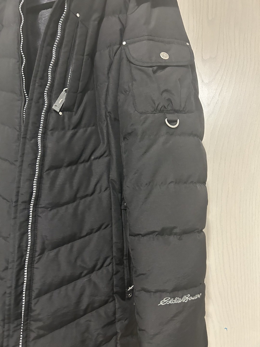 Eddie Bauer Women's Size Small Black Puffer Jacket - photo 3