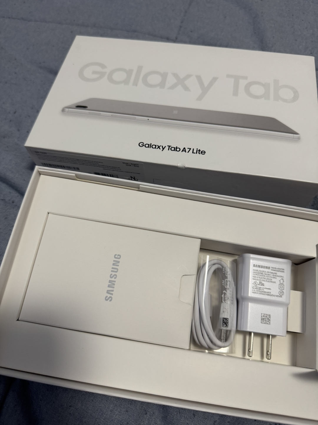 Samsung Galaxy Tab A7 Lite - with Box and Case - photo 5