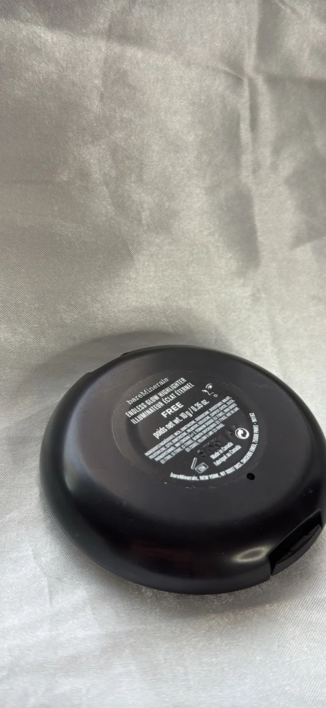 bareMinerals Endless Glow Pressed Highlighter - Joy (Peach Pink) image indicator(3)