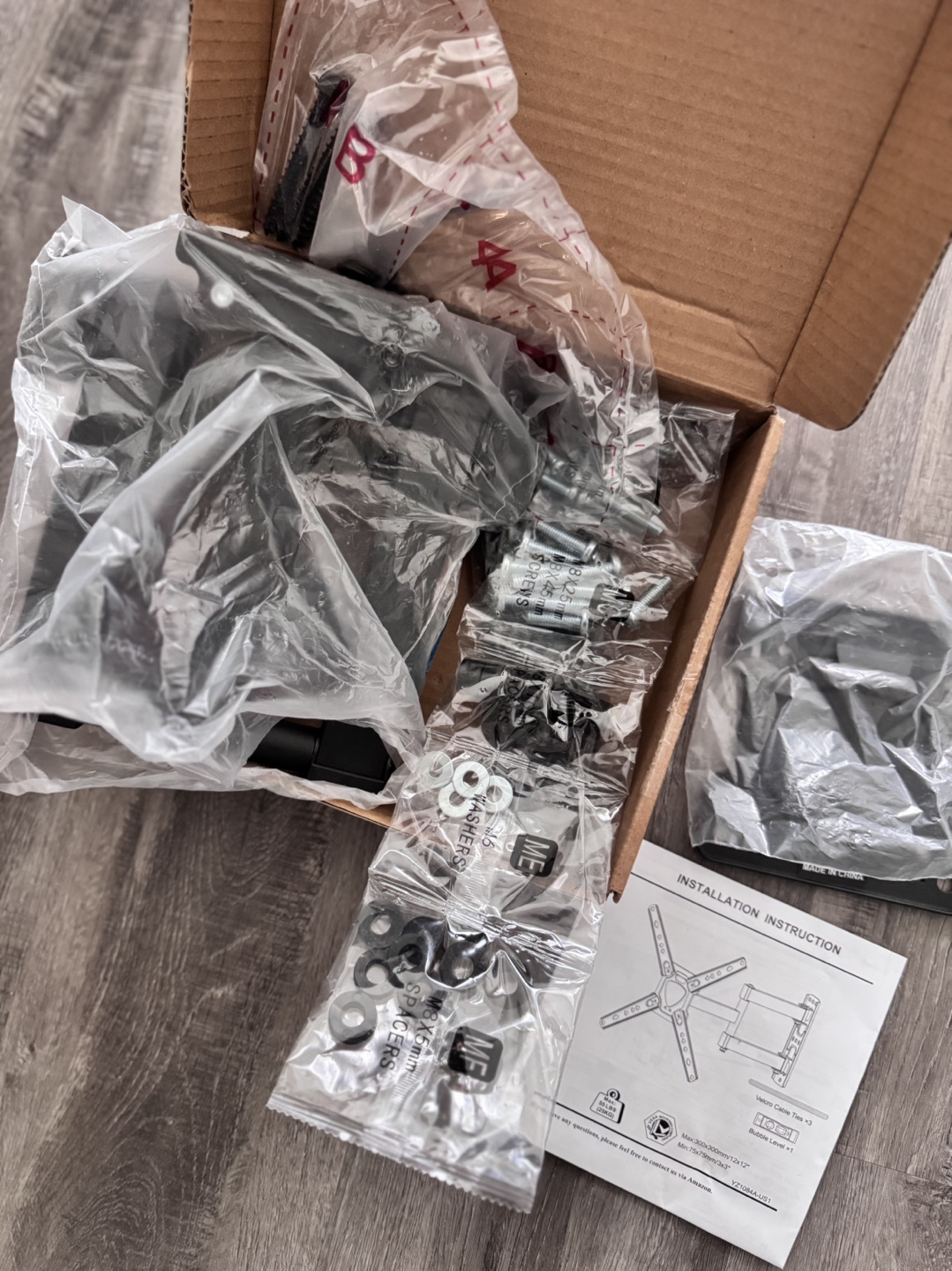 MOUNTUP Full Motion TV Wall Mount - photo 2