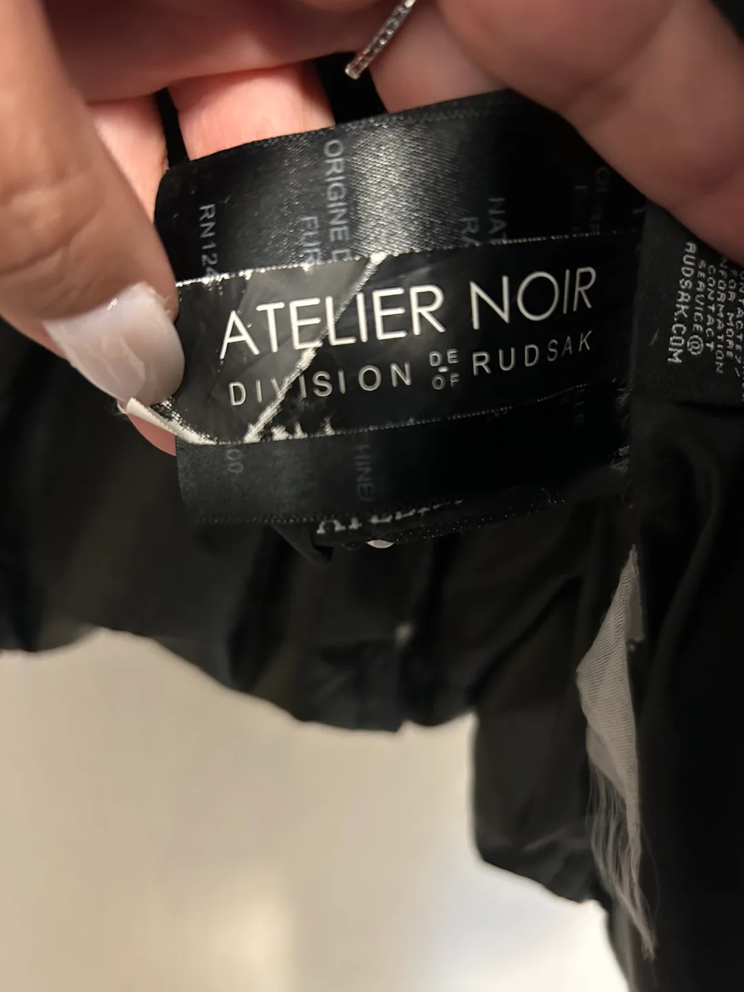 Atelier Noir Women's Black Puffer Coat with Faux Fur Hood image indicator(8)