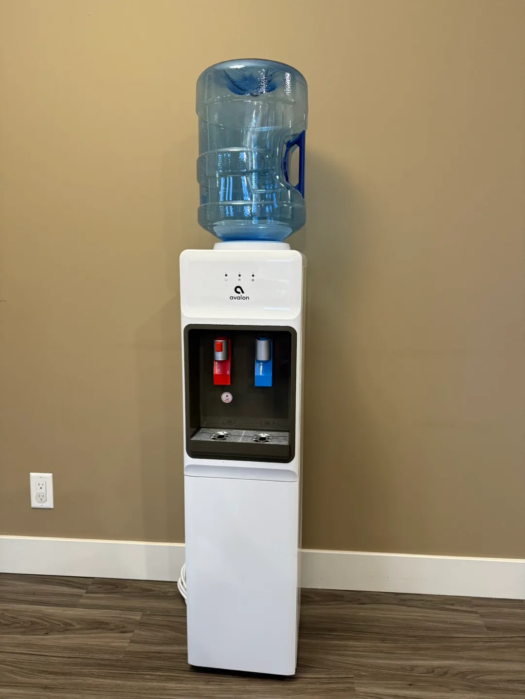 Avalon Bottom-Loading Water Cooler Dispenser