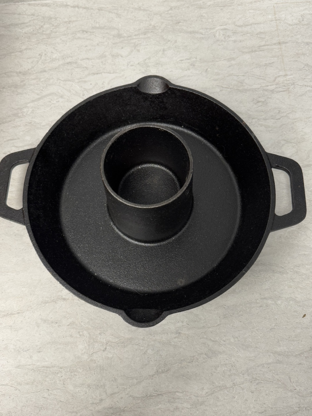 BBQ Nerd Cast Iron Roasting Pan with Chicken Roaster - photo 3