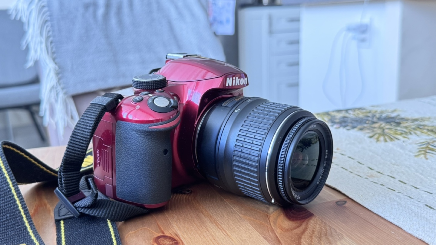 Nikon D3200 DSLR Camera - Red