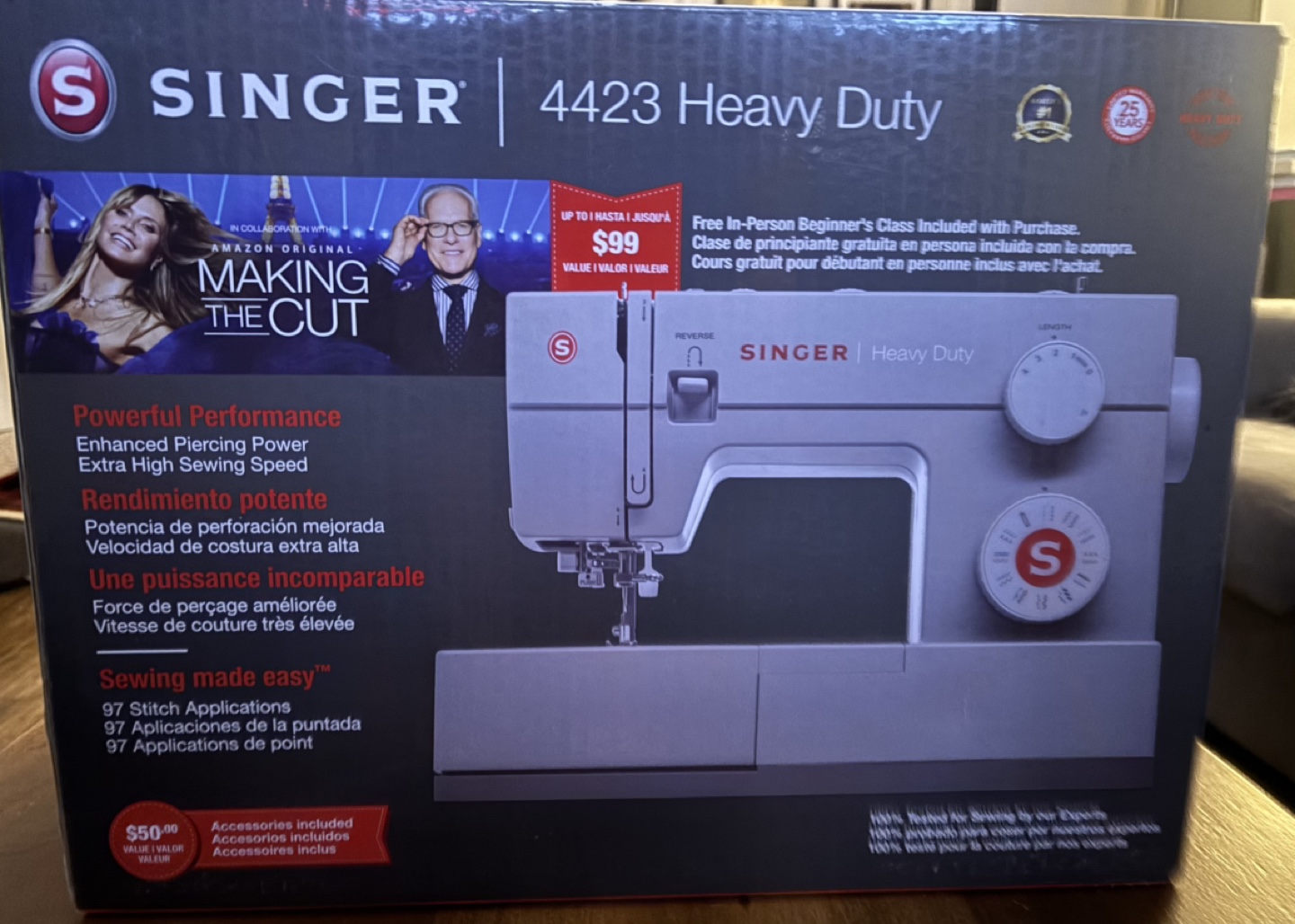 Singer 4423 Heavy Duty Sewing Machine - New in Box