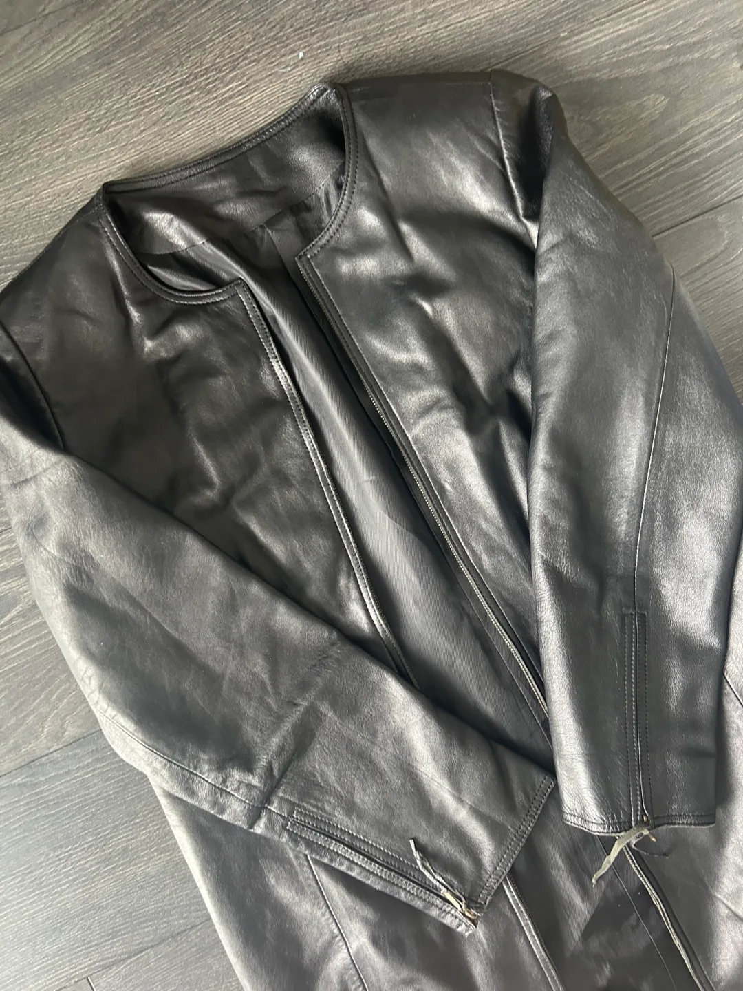 Genuine Leather Coat image indicator(2)