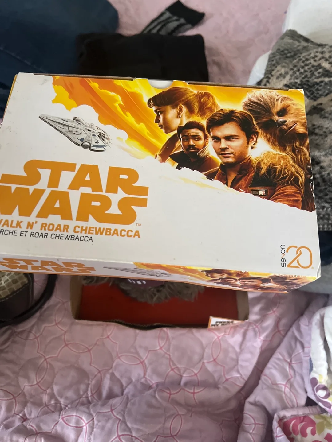 Star Wars Walk 'N Roar Chewbacca Plush Toy image indicator(2)