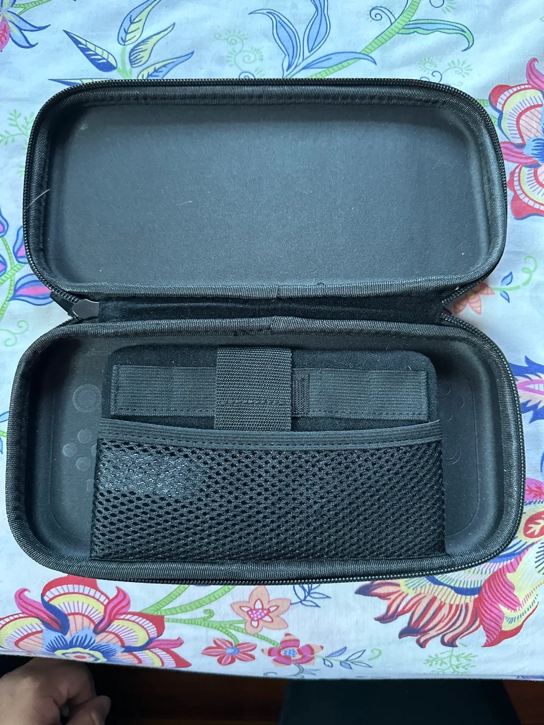 Nintendo Switch Carrying Case - Protective Travel Case image indicator(2)
