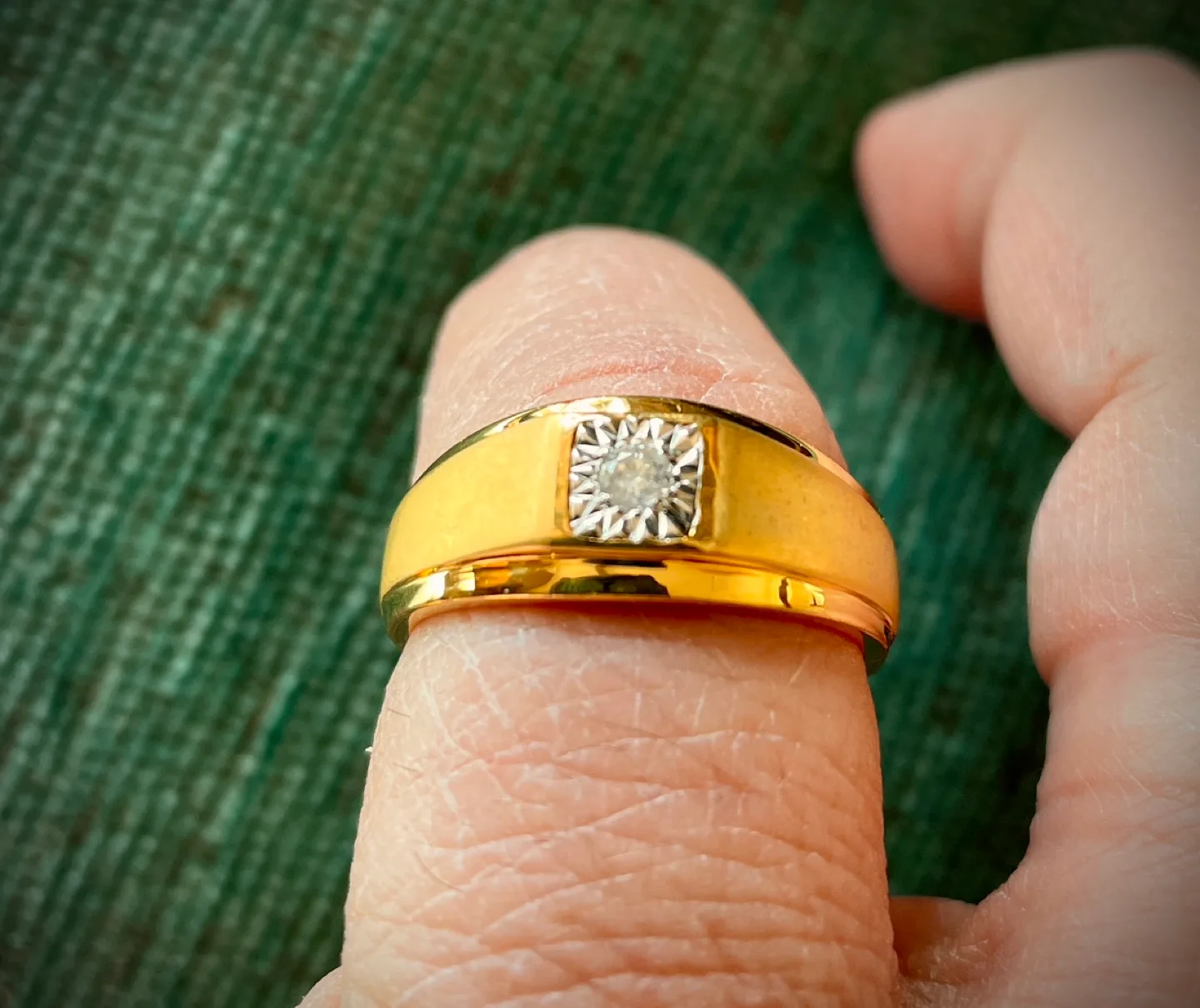 Men's Natural White Diamond Ring Size 10 image indicator(3)