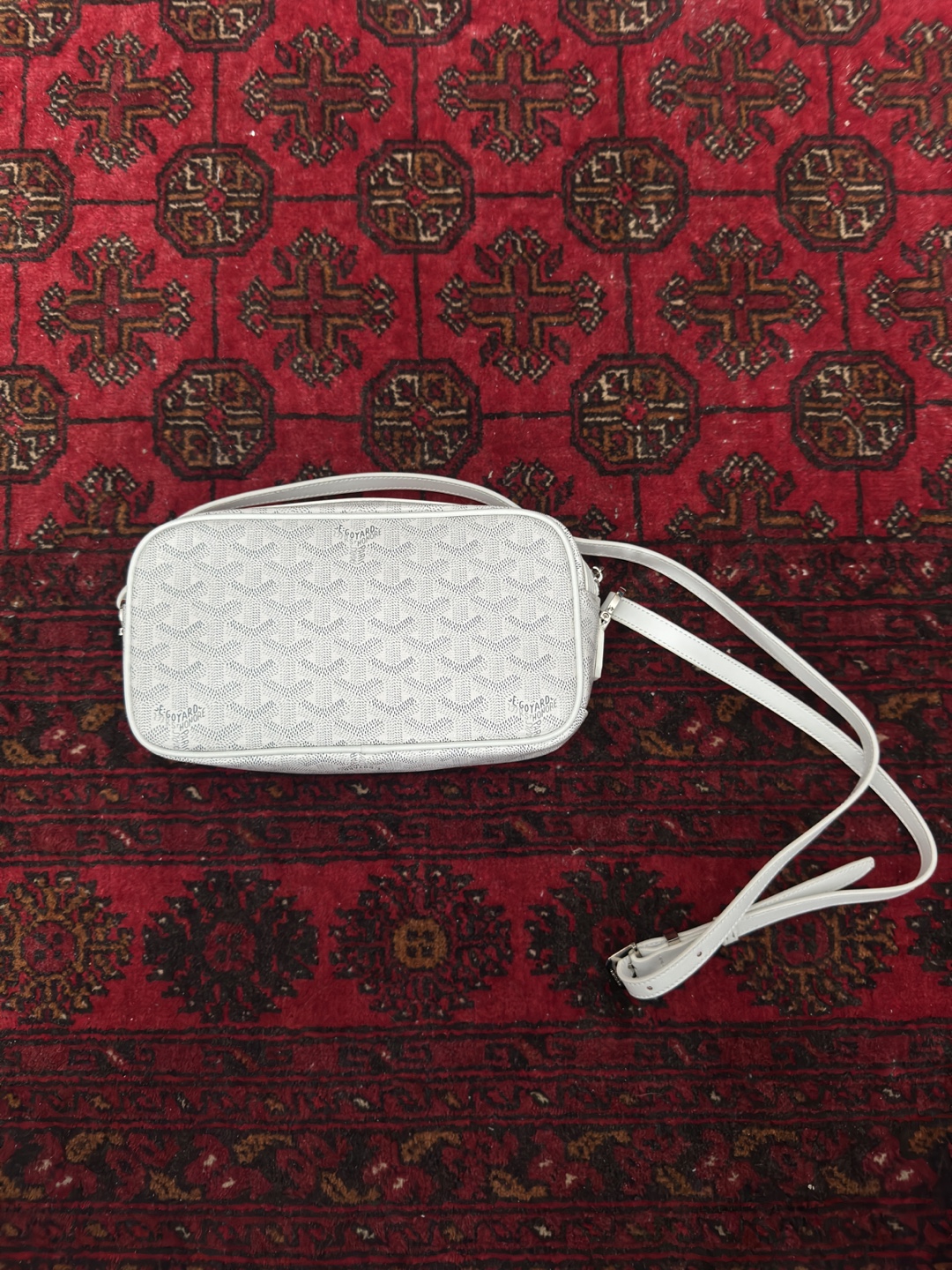 Goyard St. Louis Pochette in White - photo 3