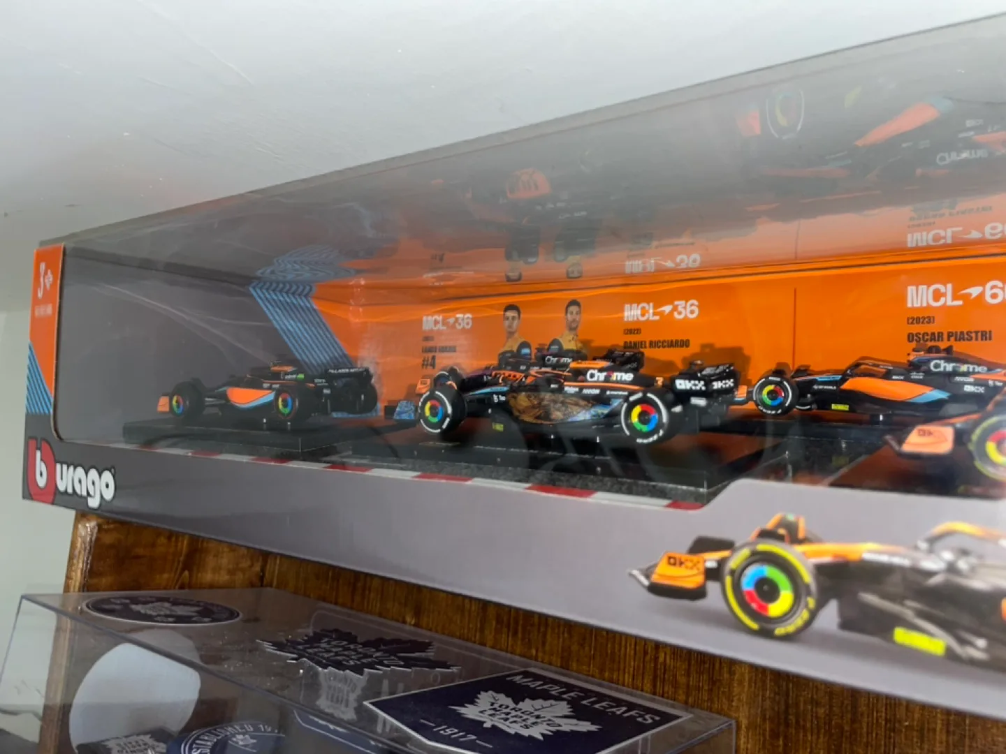 McLaren Formula 1 Team 2023 Burago 1/43 Scale Diecast Set image indicator(6)