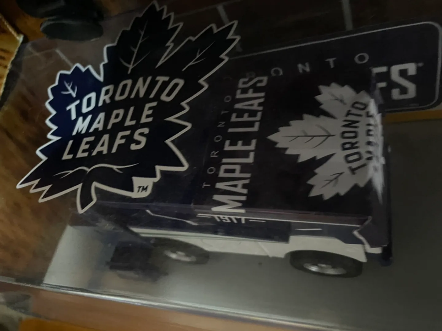 Toronto Maple Leafs Zamboni and Pickup Truck Collectible Set image indicator(3)