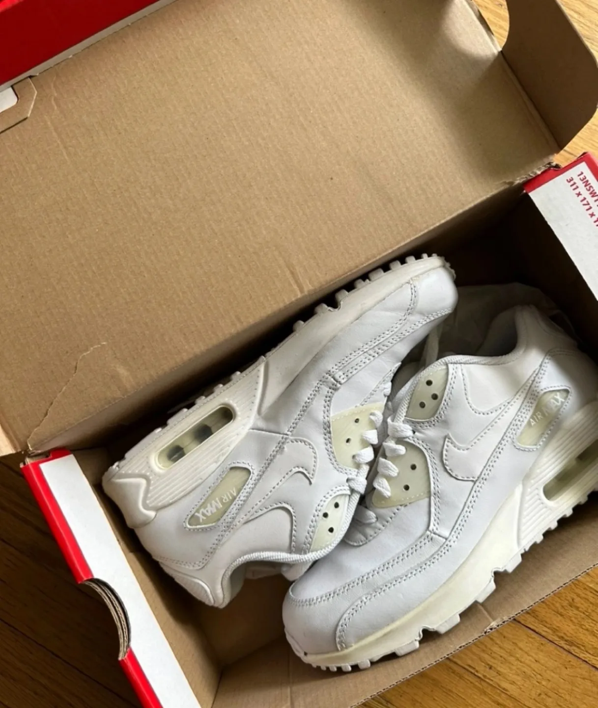 Nike Air Max 90 (GS) White Sneakers image indicator(2)