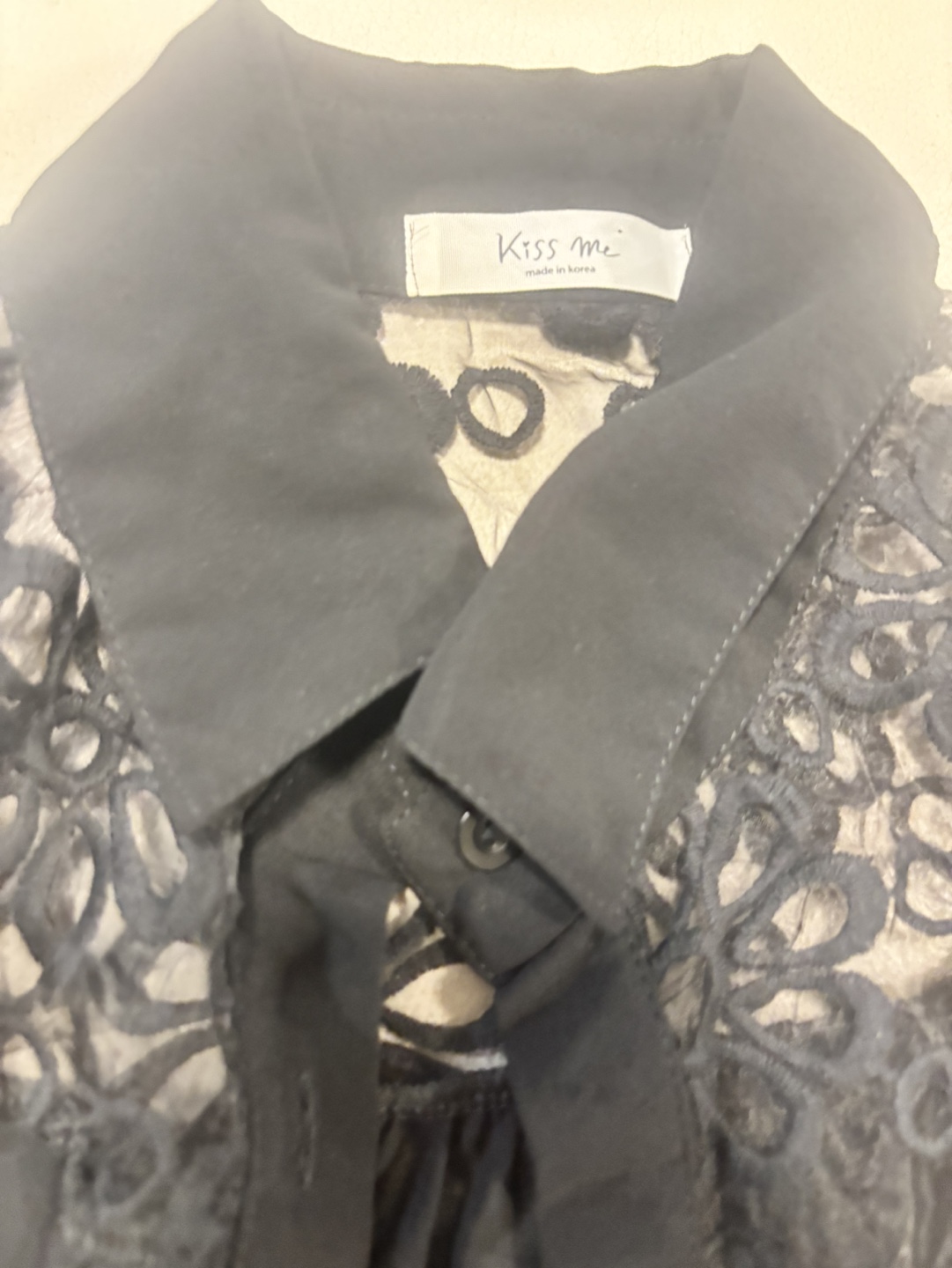Kiss Me Black Lace Overlay Blouse - photo 2