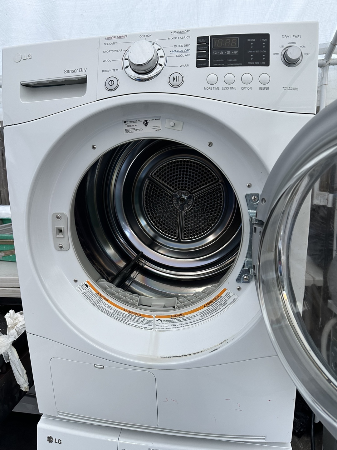 LG 24-inch Stackable Washer and Dryer Set - photo 3