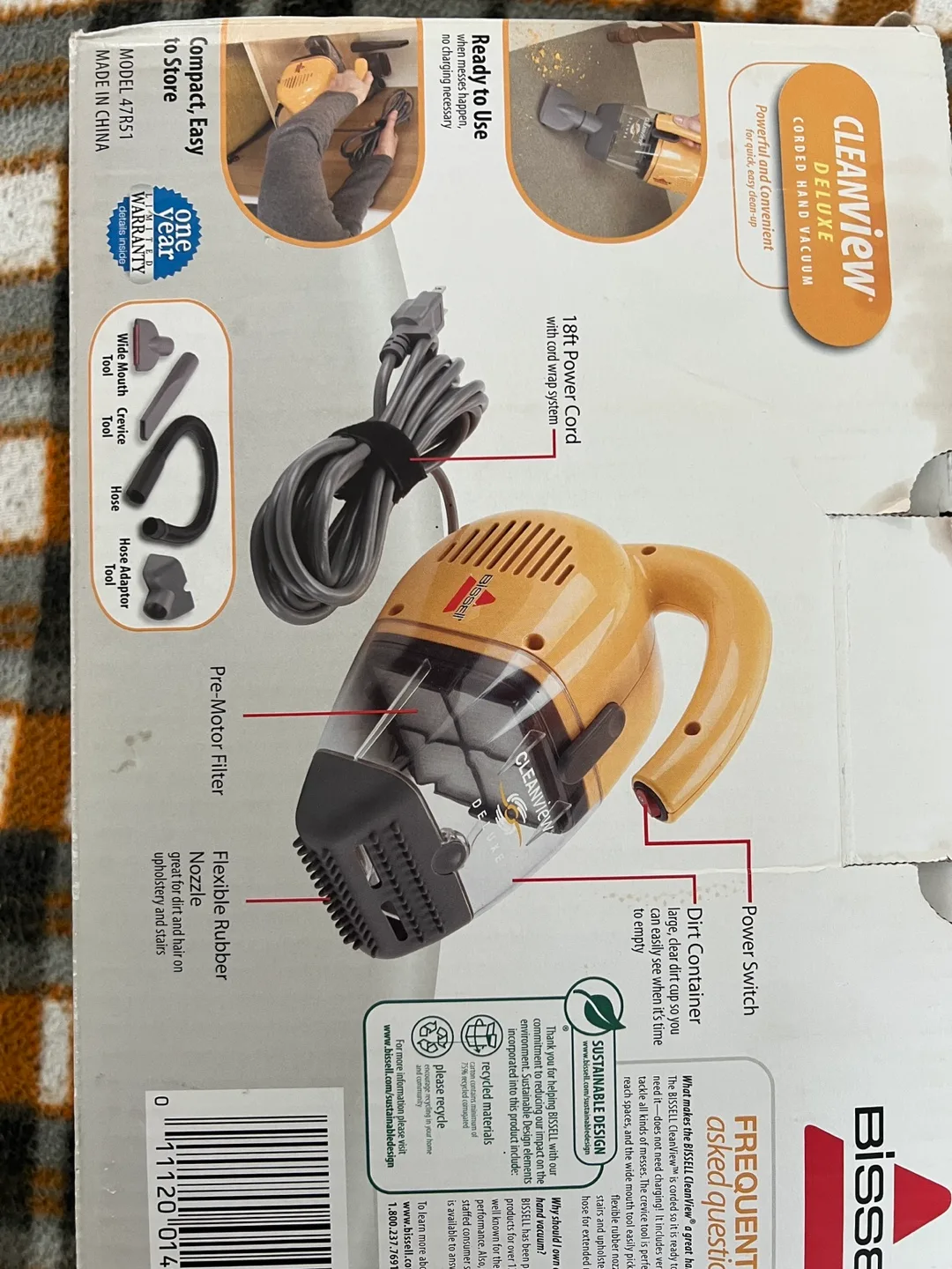 Bissell Cleanview Deluxe Compact Hand Vacuum thumbnail